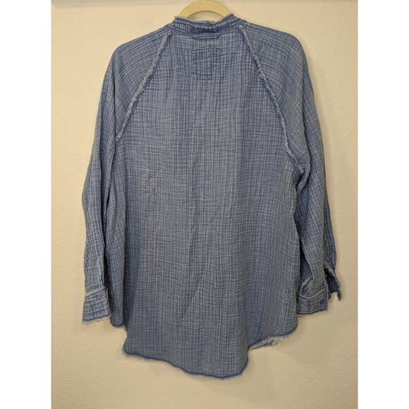 AERIE Gauzy Cover Up Shirt Pool to Party Oversize Button Up Blu Women Size Small - Picture 2 of 5